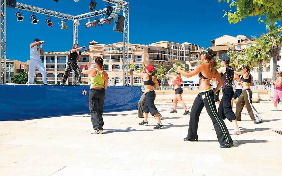 Daire Superbe T2 Club Cap Esterel Animations Petits Et Grands Sports&Activites Multisports Saint-Raphaël