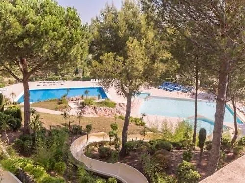 Superbe T2 Club Cap Esterel Animations Petits Et Grands Sports&Activites Multisports Saint-Raphaël 0*,  Fransa